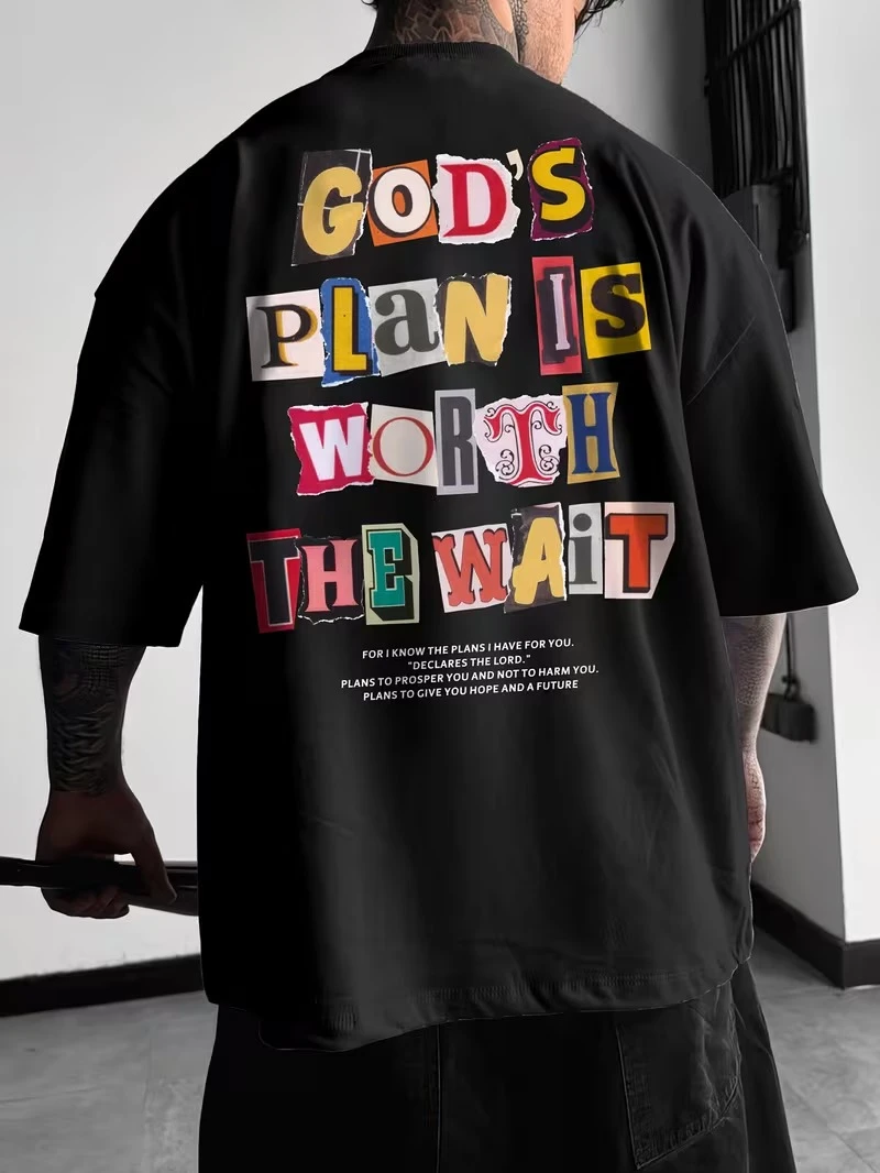 Men Black Cotton Blend Back Printed T-shirt