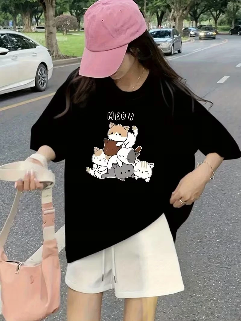 Women Black Printed T-shirt